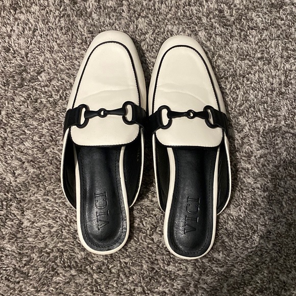 Vici Shoes - FREE WITH ANY BUNDLE OF 2+ ITEMS - Vici Mules